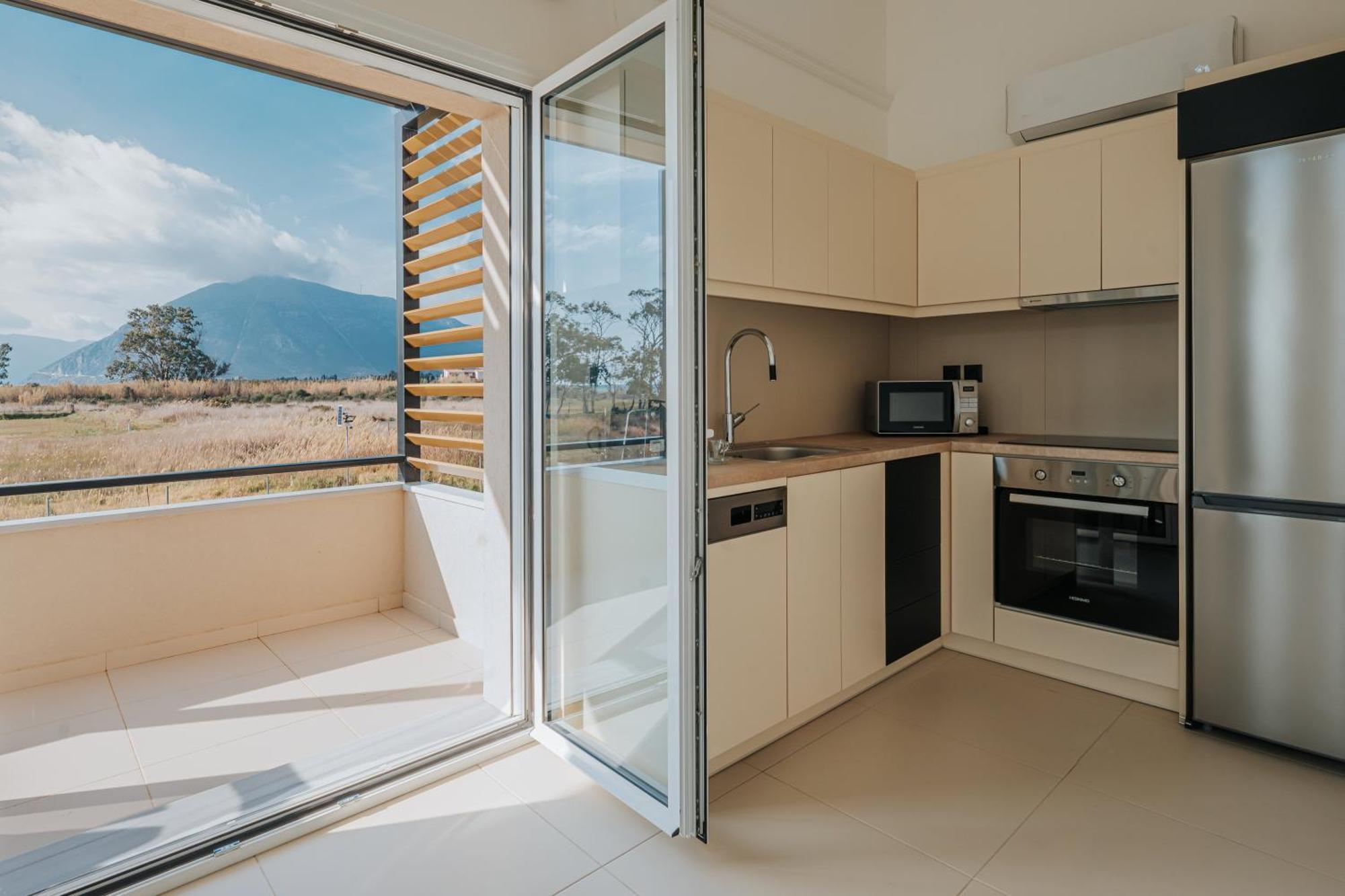 Ponte Suites Andírrion Εξωτερικό φωτογραφία