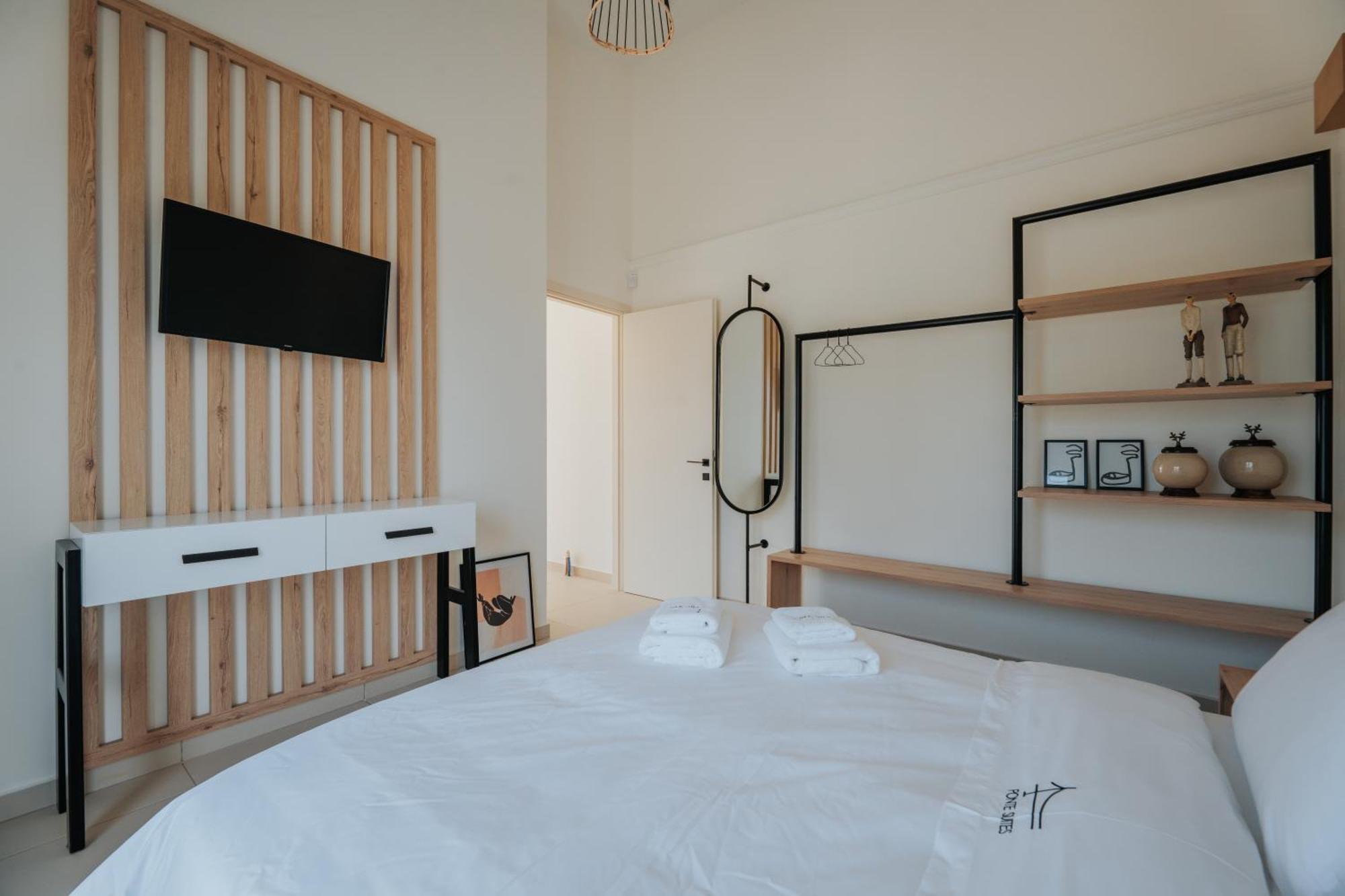 Ponte Suites Andírrion Εξωτερικό φωτογραφία