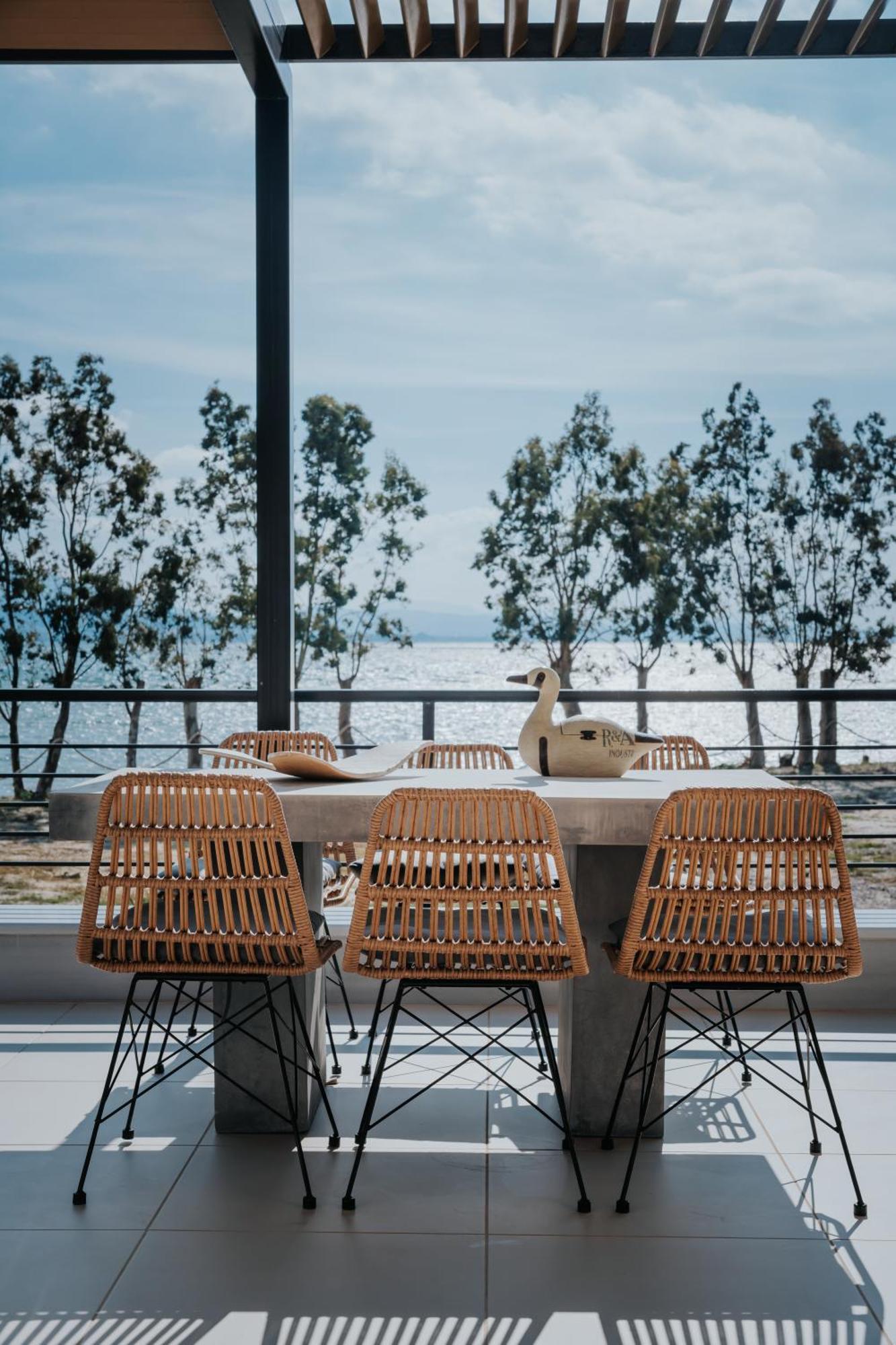 Ponte Suites Andírrion Εξωτερικό φωτογραφία