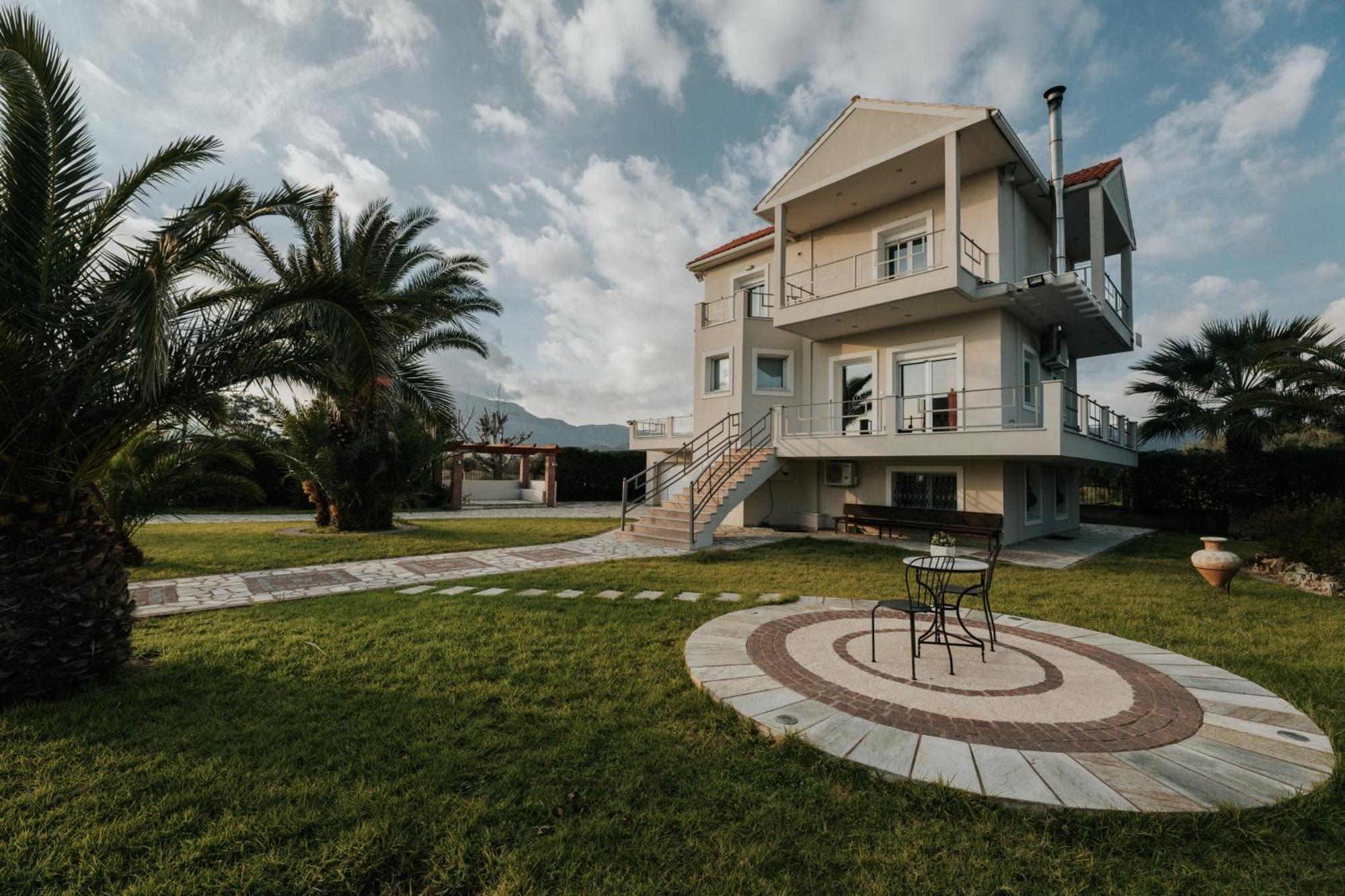 Ponte Suites Andírrion Εξωτερικό φωτογραφία